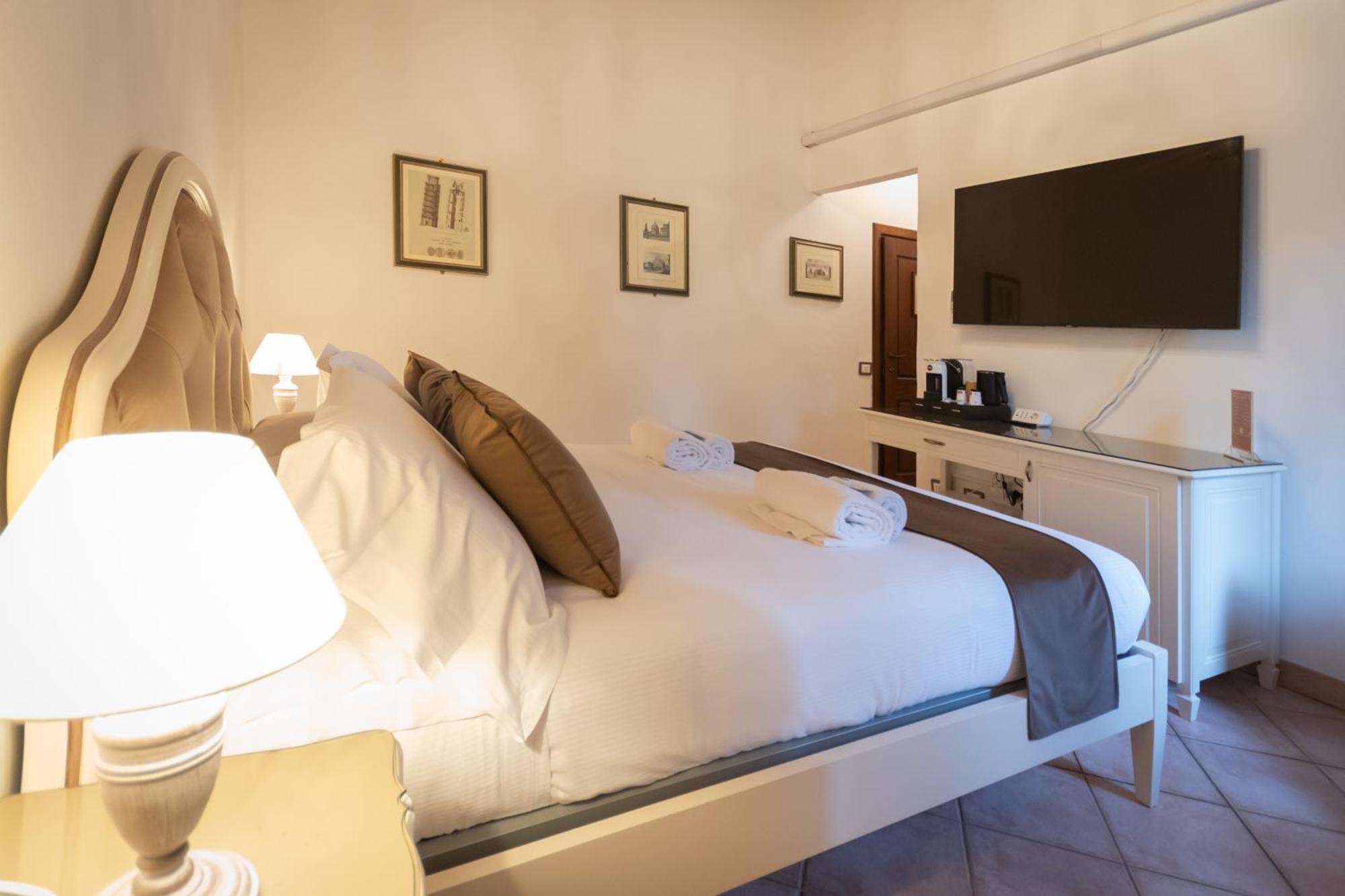 Regina Rooms Pisa Exterior photo