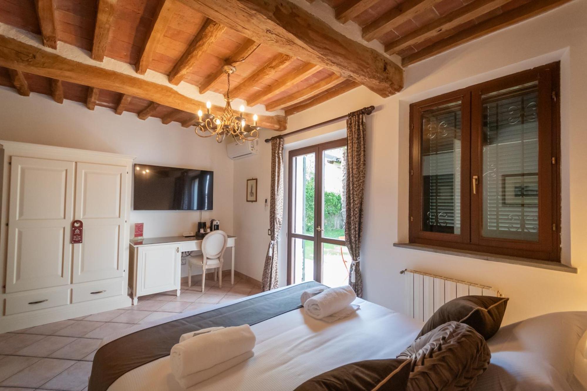 Regina Rooms Pisa Exterior photo