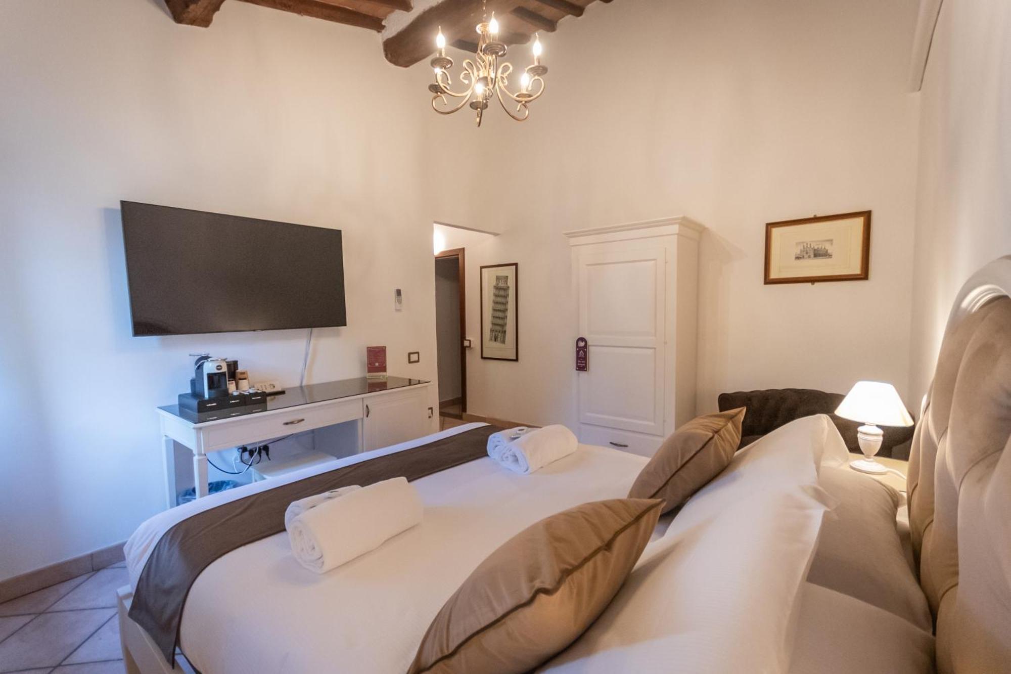 Regina Rooms Pisa Exterior photo